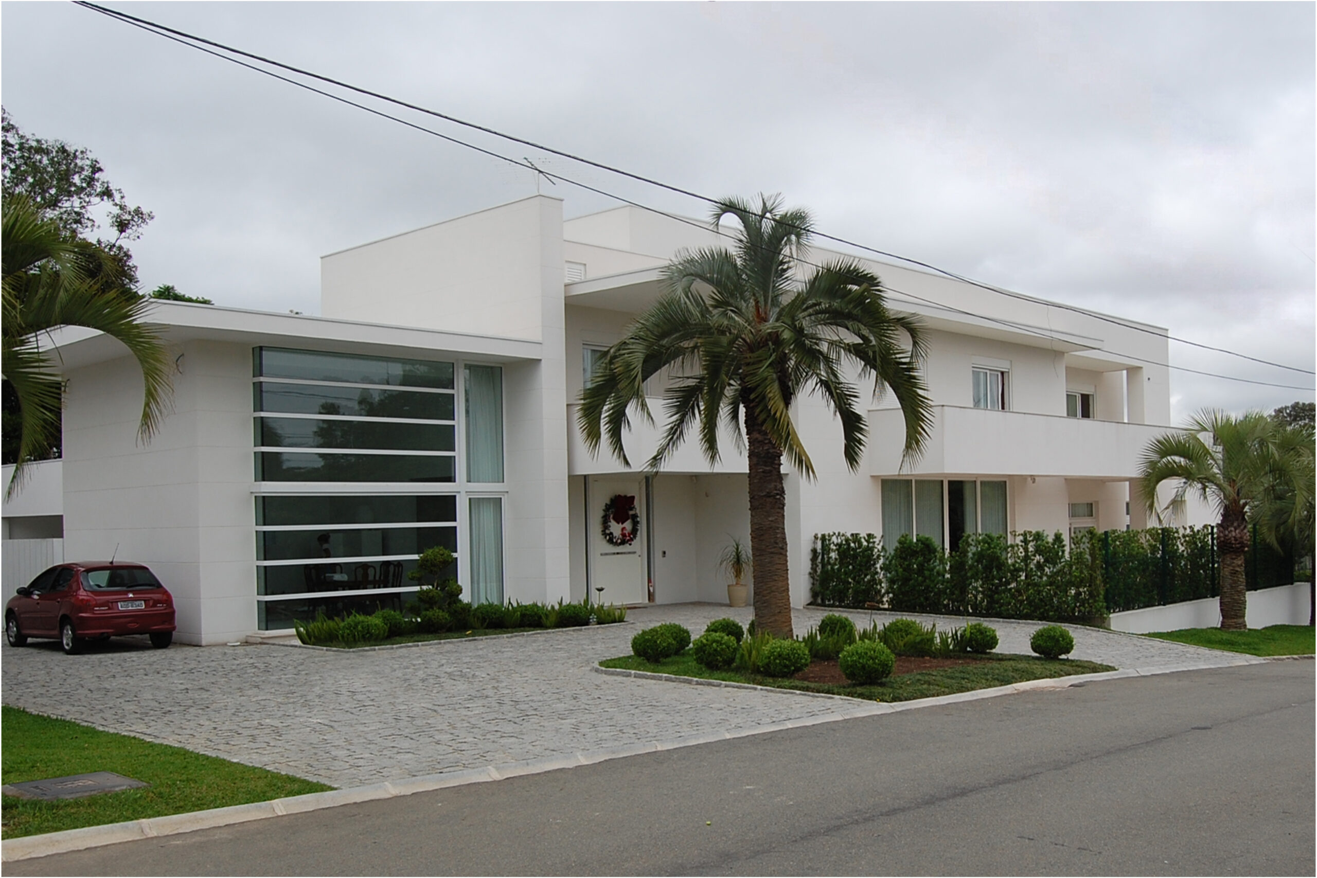 Home 03